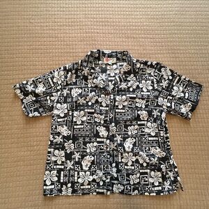 Hilo Hattie Black and White Patterned Men's Shirt